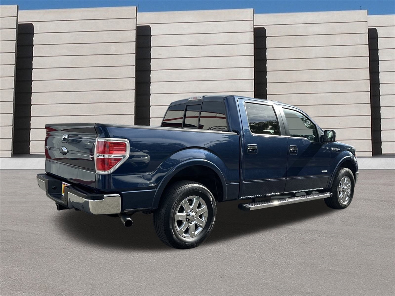 Ford F-150 Lariat SuperCrew 5.5-ft. Bed 4WD 2014 Ford F-150 Lariat SuperCrew 5.5-ft. Bed 4WD 2014