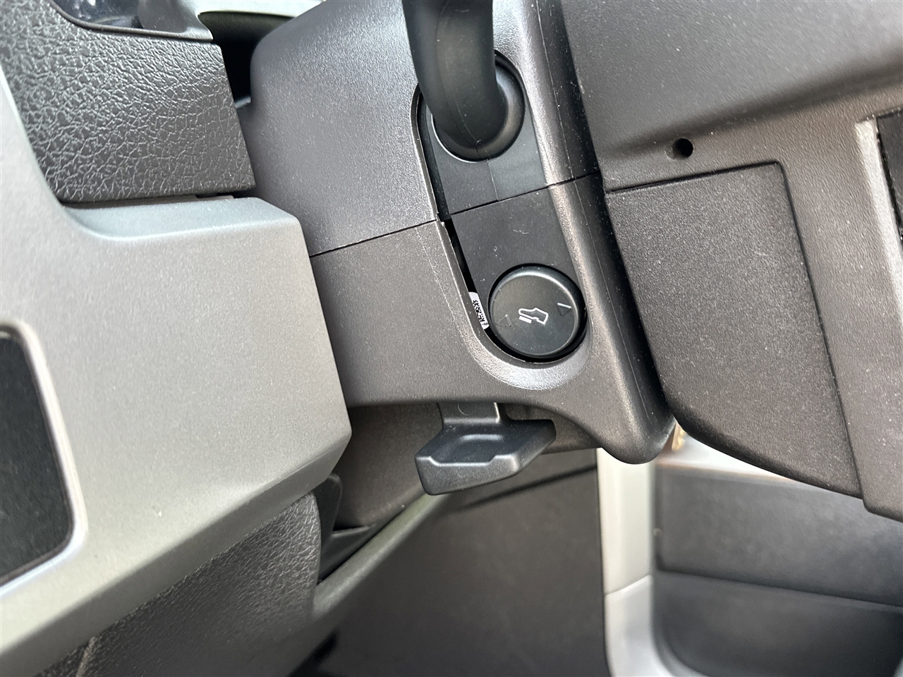 Ford F-150 Lariat SuperCrew 5.5-ft. Bed 4WD 2014 Ford F-150 Lariat SuperCrew 5.5-ft. Bed 4WD 2014