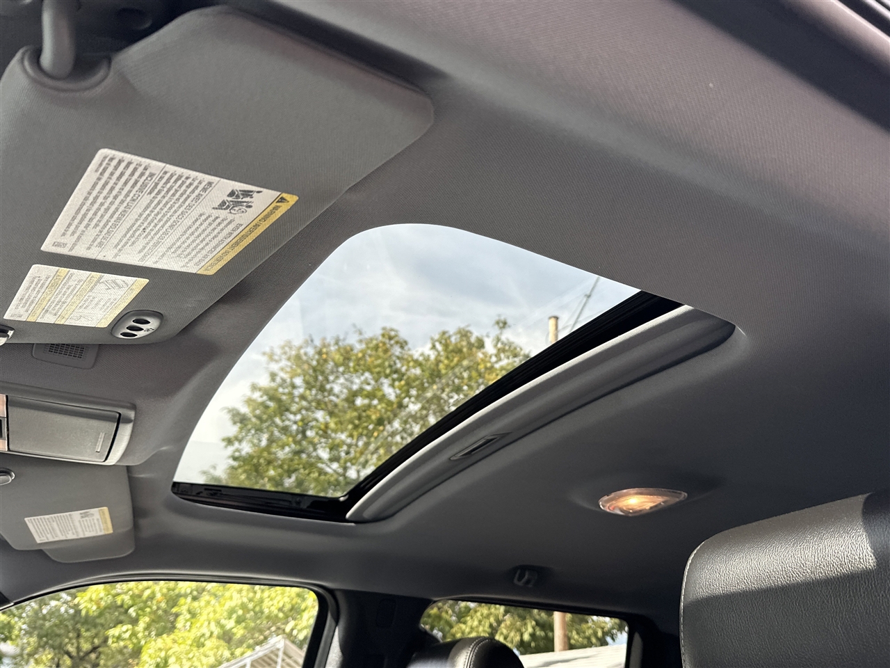 Ford F-150 Lariat SuperCrew 5.5-ft. Bed 4WD 2014 Ford F-150 Lariat SuperCrew 5.5-ft. Bed 4WD 2014