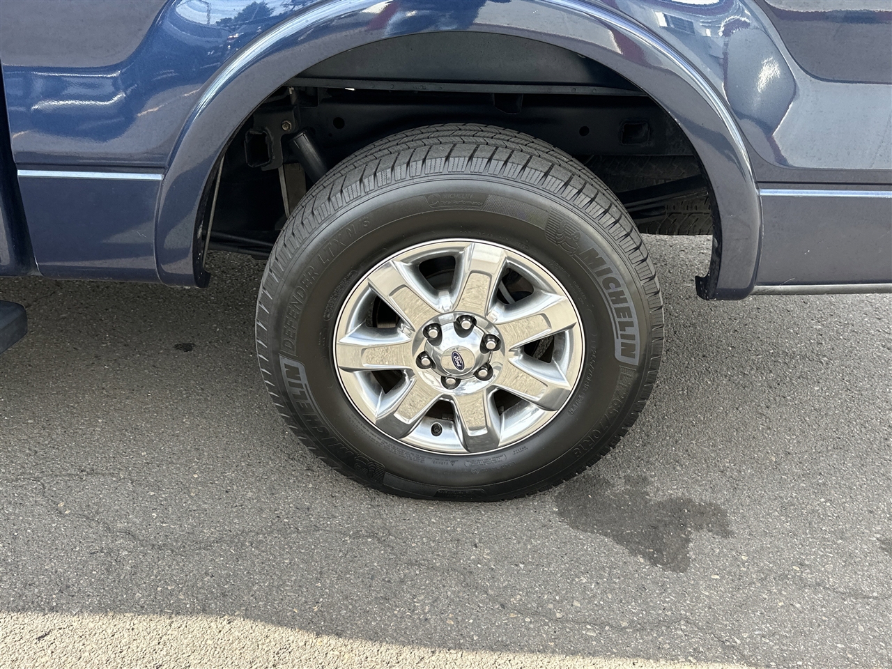 Ford F-150 Lariat SuperCrew 5.5-ft. Bed 4WD 2014 Ford F-150 Lariat SuperCrew 5.5-ft. Bed 4WD 2014