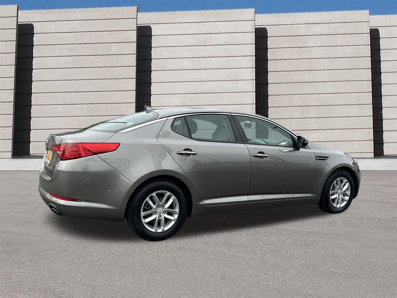 Kia Optima LX MT 2013 Kia Optima LX MT 2013