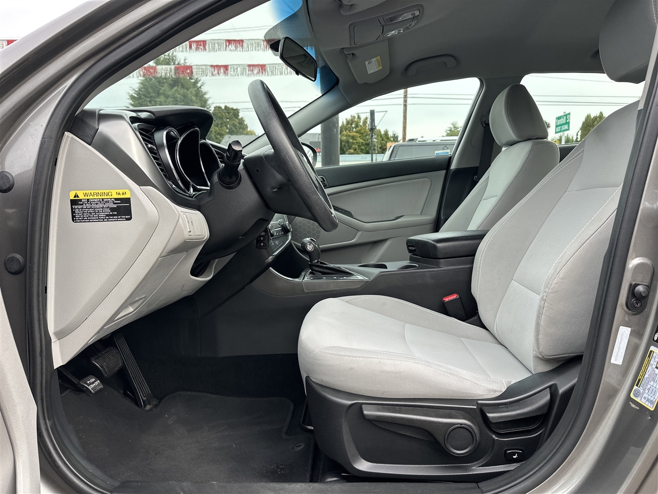 Kia Optima LX MT 2013 Kia Optima LX MT 2013