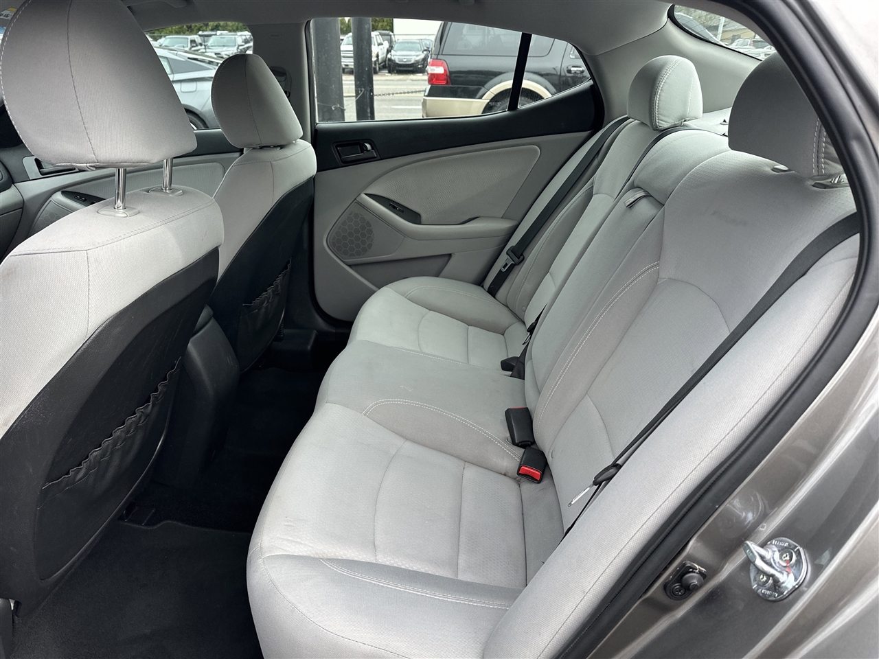 Kia Optima LX MT 2013 Kia Optima LX MT 2013