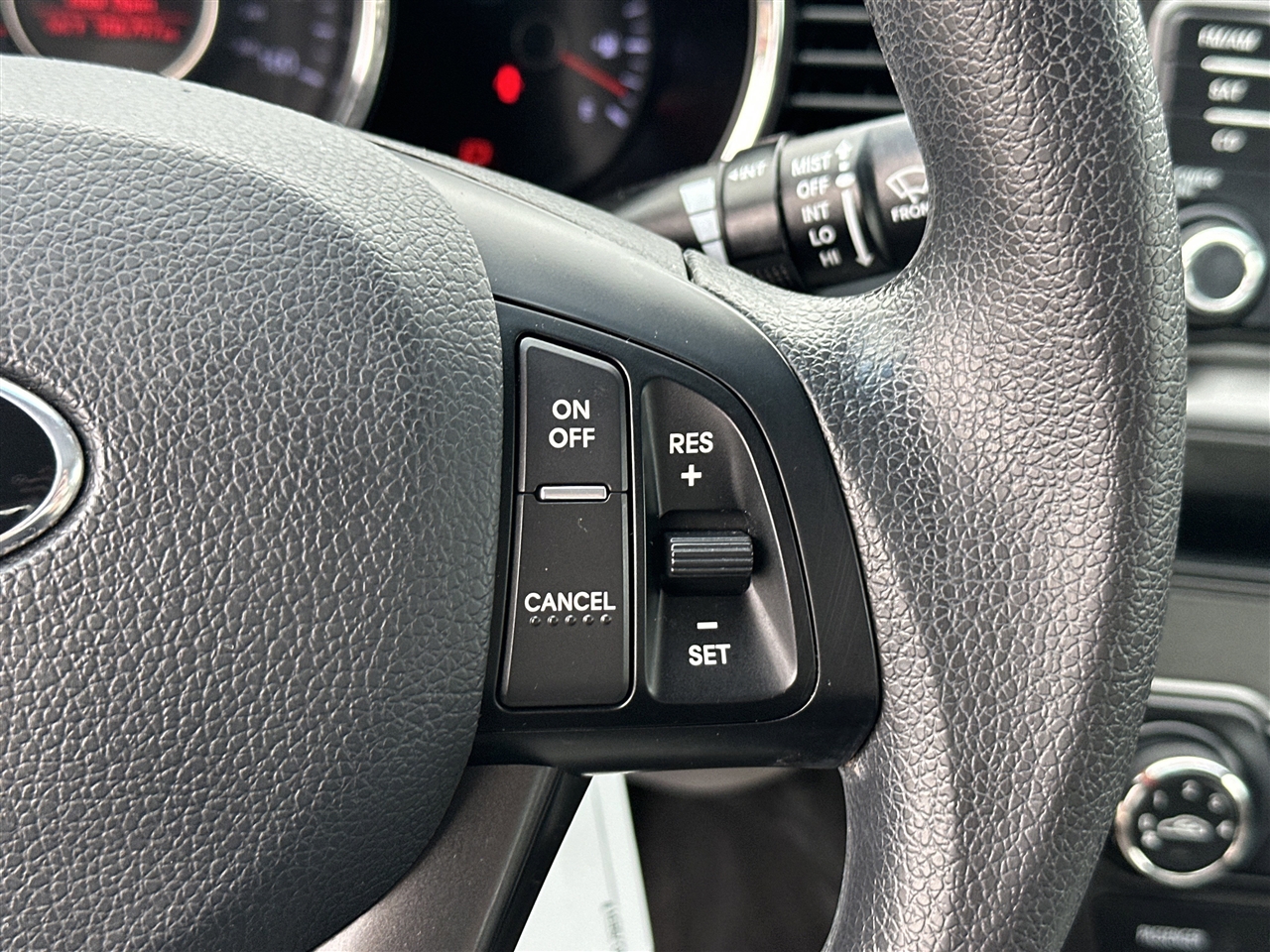 Kia Optima LX MT 2013 Kia Optima LX MT 2013