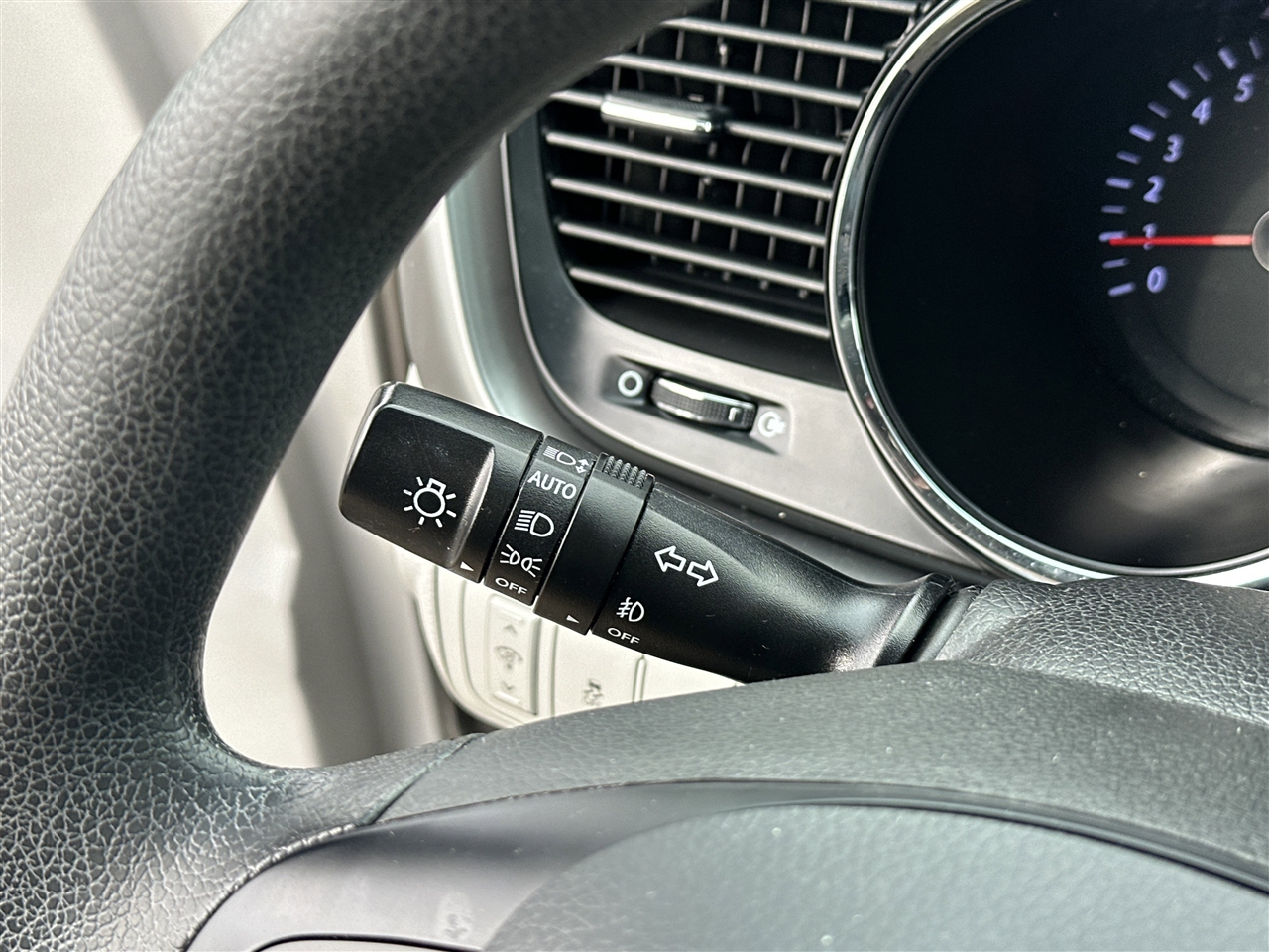 Kia Optima LX MT 2013 Kia Optima LX MT 2013