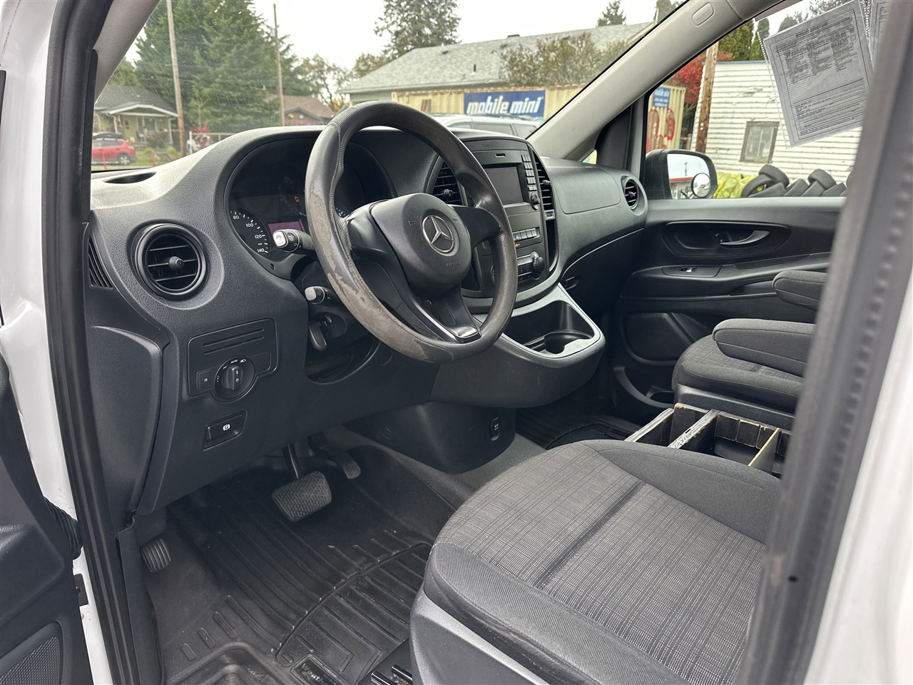 Mercedes-Benz Metris Cargo Van 2017 Mercedes-Benz Metris Cargo Van 2017