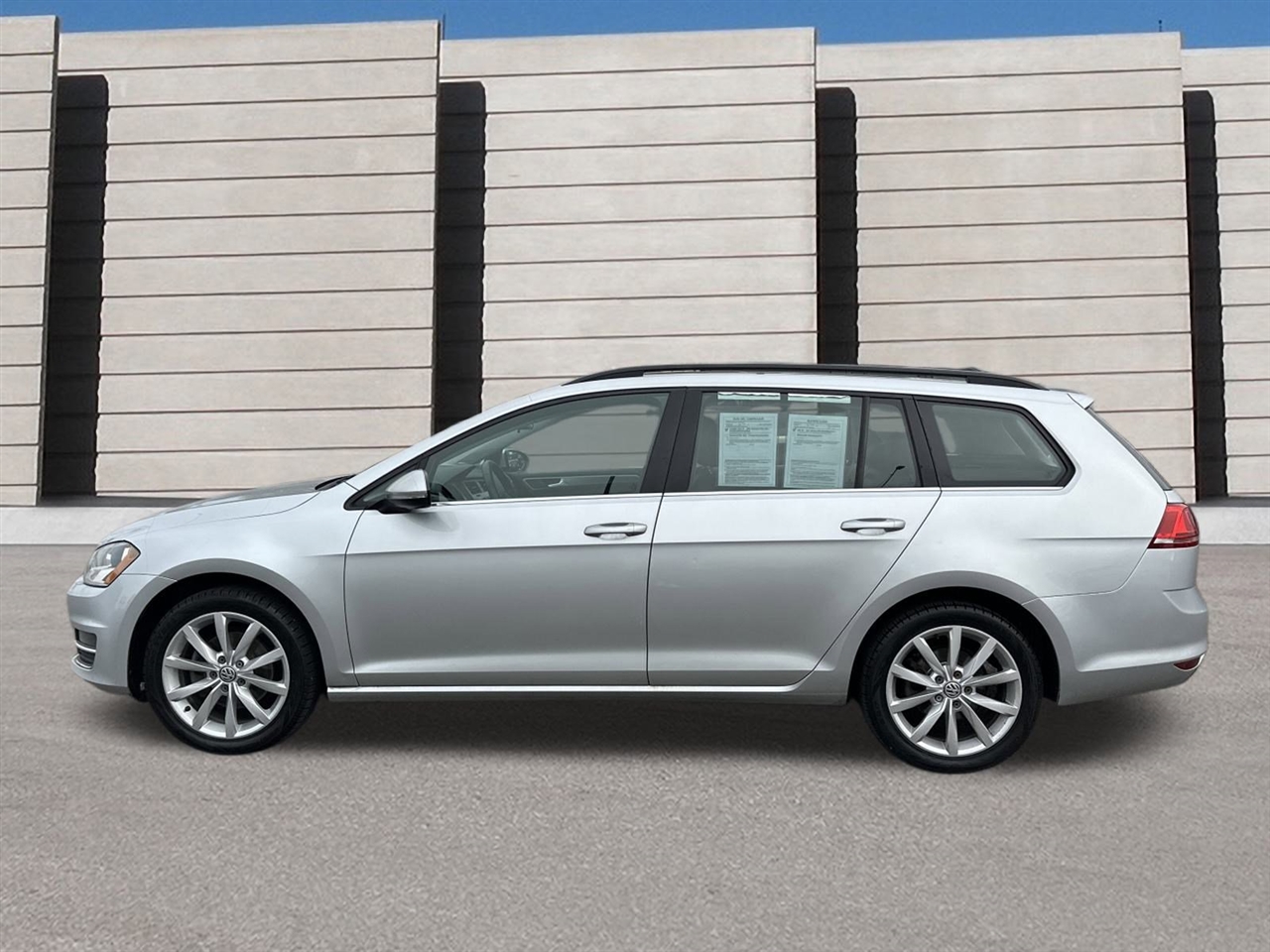 Volkswagen Golf SportWagen TSI SE 6A 2017 Volkswagen Golf SportWagen TSI SE 6A 2017