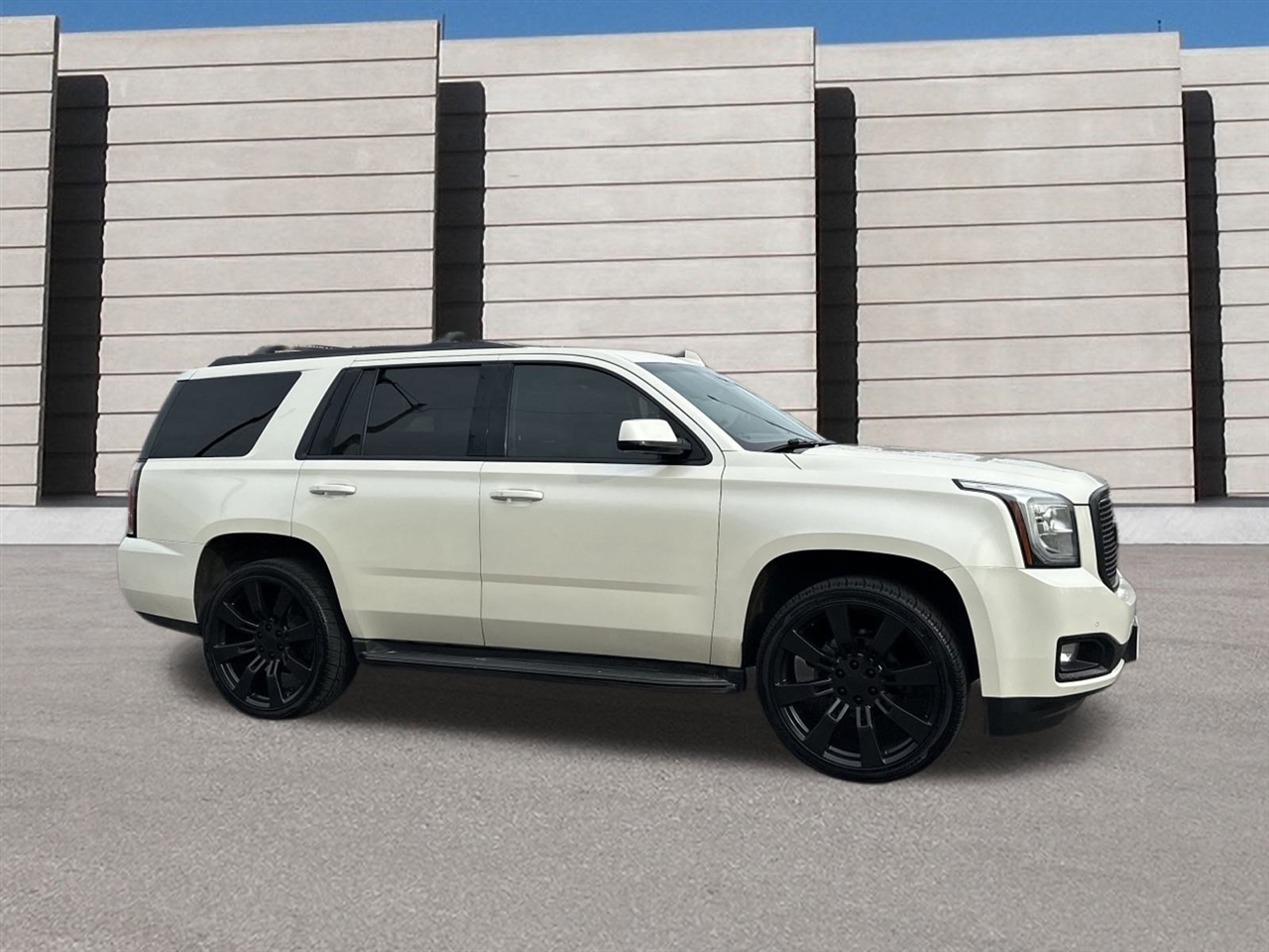 GMC Yukon SLT 4WD 2015