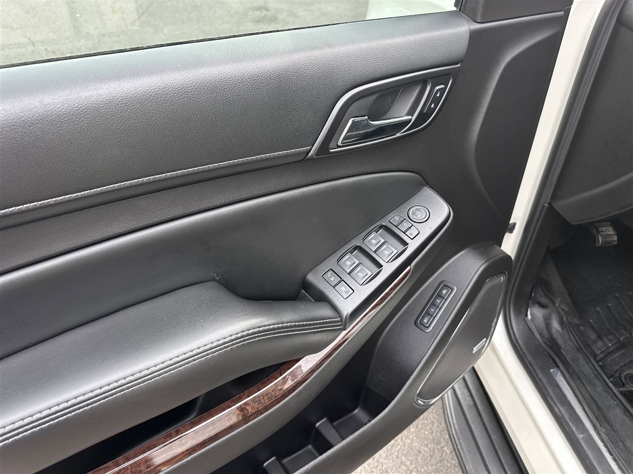 GMC Yukon SLT 4WD 2015