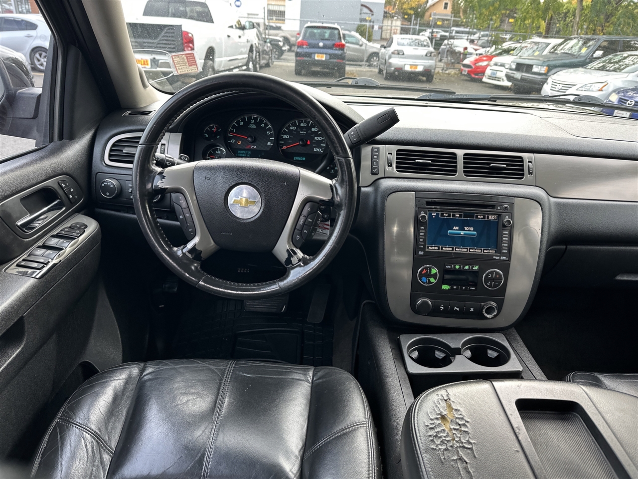 Chevrolet Suburban LT 1500 4WD 2011 Chevrolet Suburban LT 1500 4WD 2011