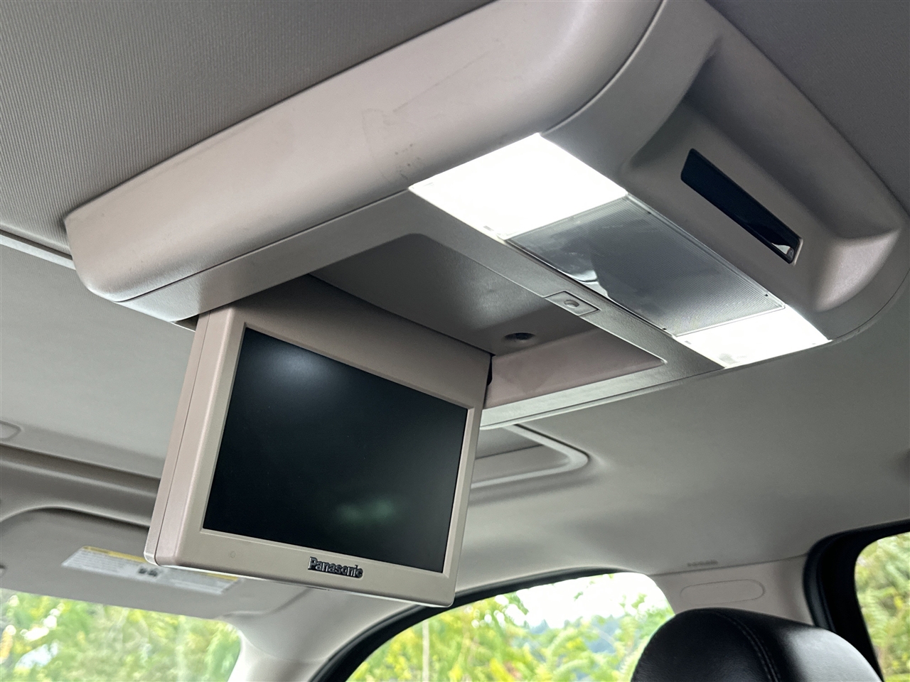 Chevrolet Suburban LT 1500 4WD 2011 Chevrolet Suburban LT 1500 4WD 2011