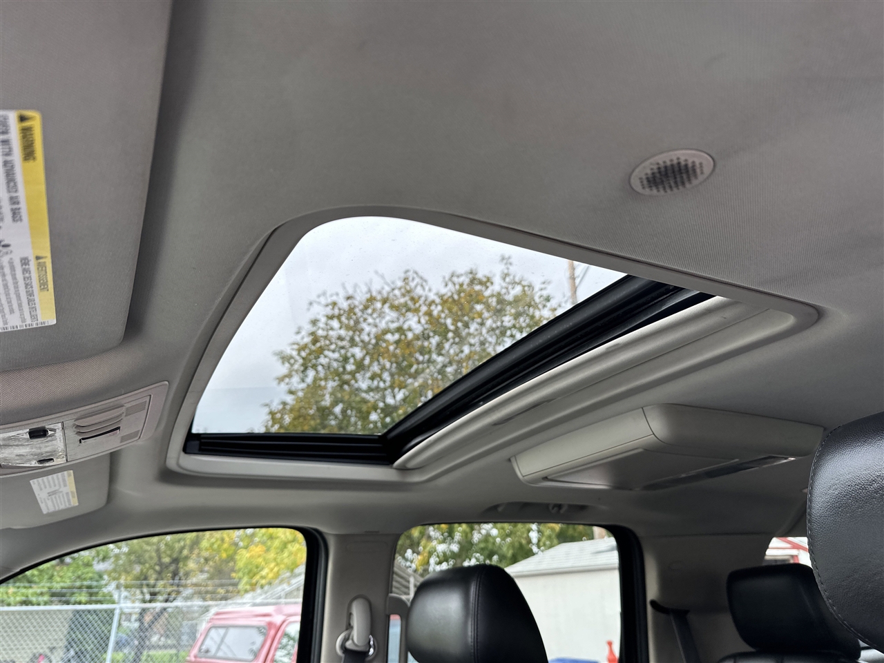 Chevrolet Suburban LT 1500 4WD 2011 Chevrolet Suburban LT 1500 4WD 2011