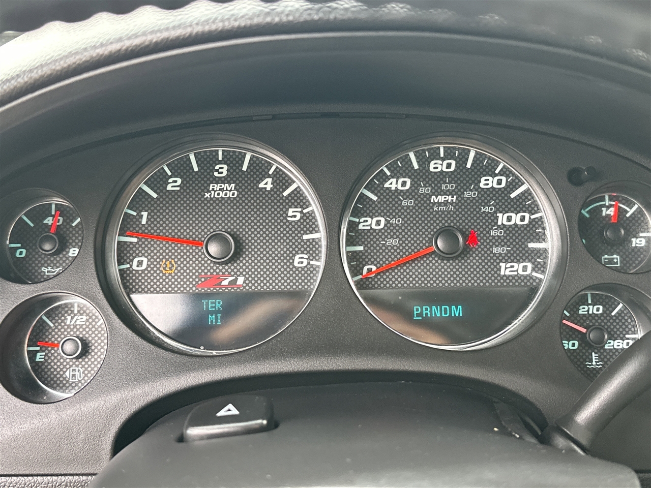 Chevrolet Suburban LT 1500 4WD 2011 Chevrolet Suburban LT 1500 4WD 2011