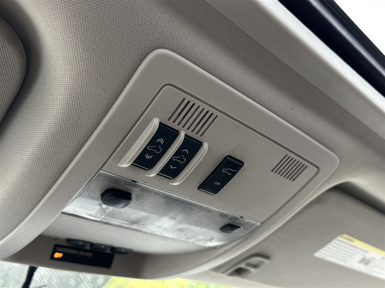 Chevrolet Suburban LT 1500 4WD 2011 Chevrolet Suburban LT 1500 4WD 2011