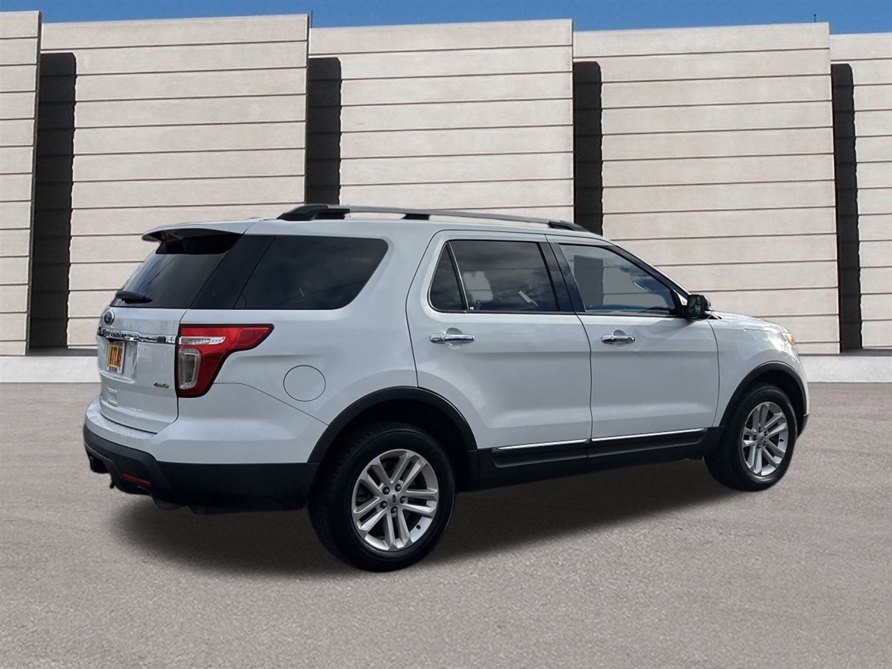 Ford Explorer 4dr 114" WB 4.0L XLT Sport AWD 2014
