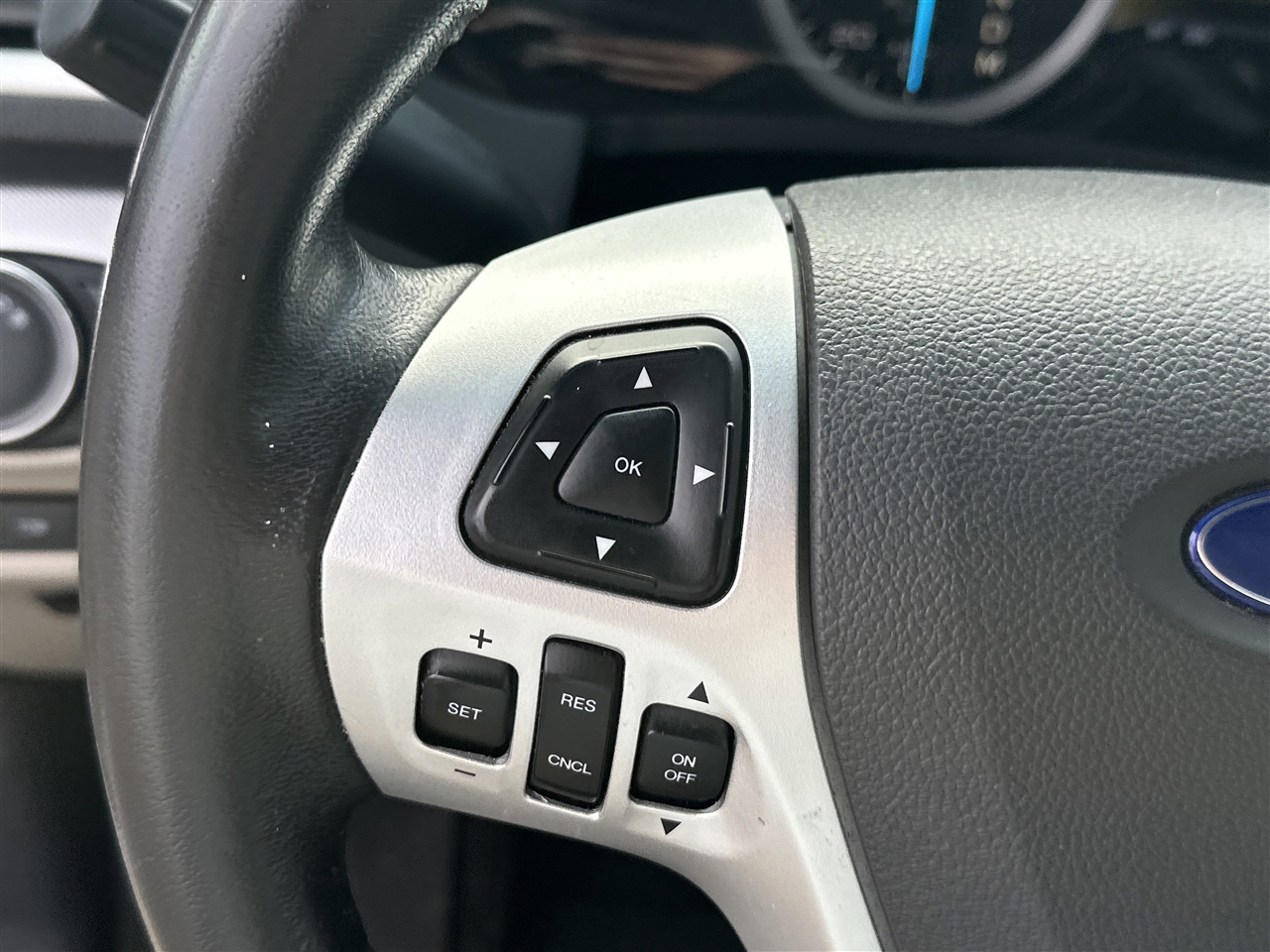 Ford Explorer 4dr 114" WB 4.0L XLT Sport AWD 2014