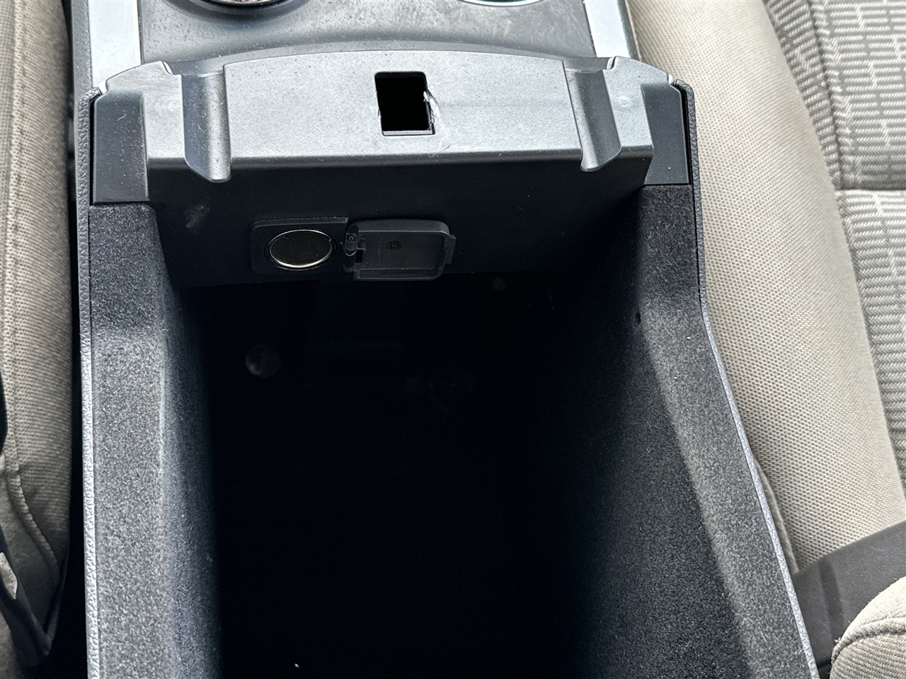 Ford Explorer 4dr 114" WB 4.0L XLT Sport AWD 2014