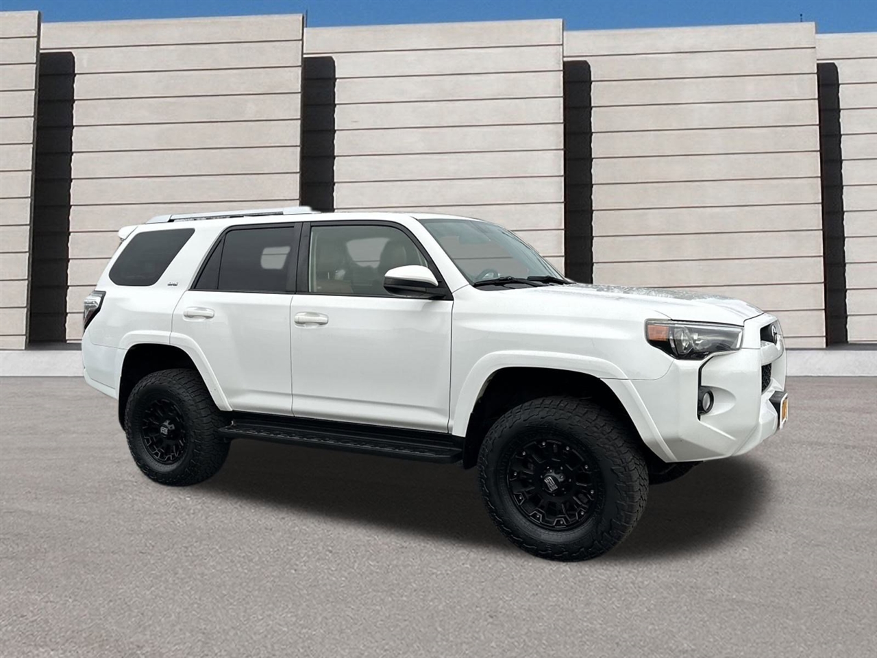 Toyota 4Runner SR5 4WD 2017