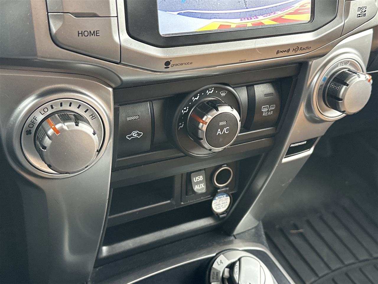 Toyota 4Runner SR5 4WD 2017