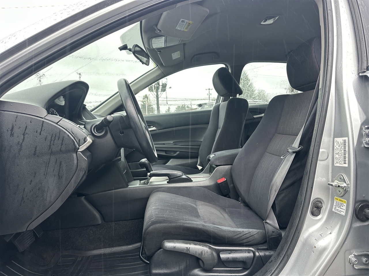 2012 Honda Accord LX photo 4