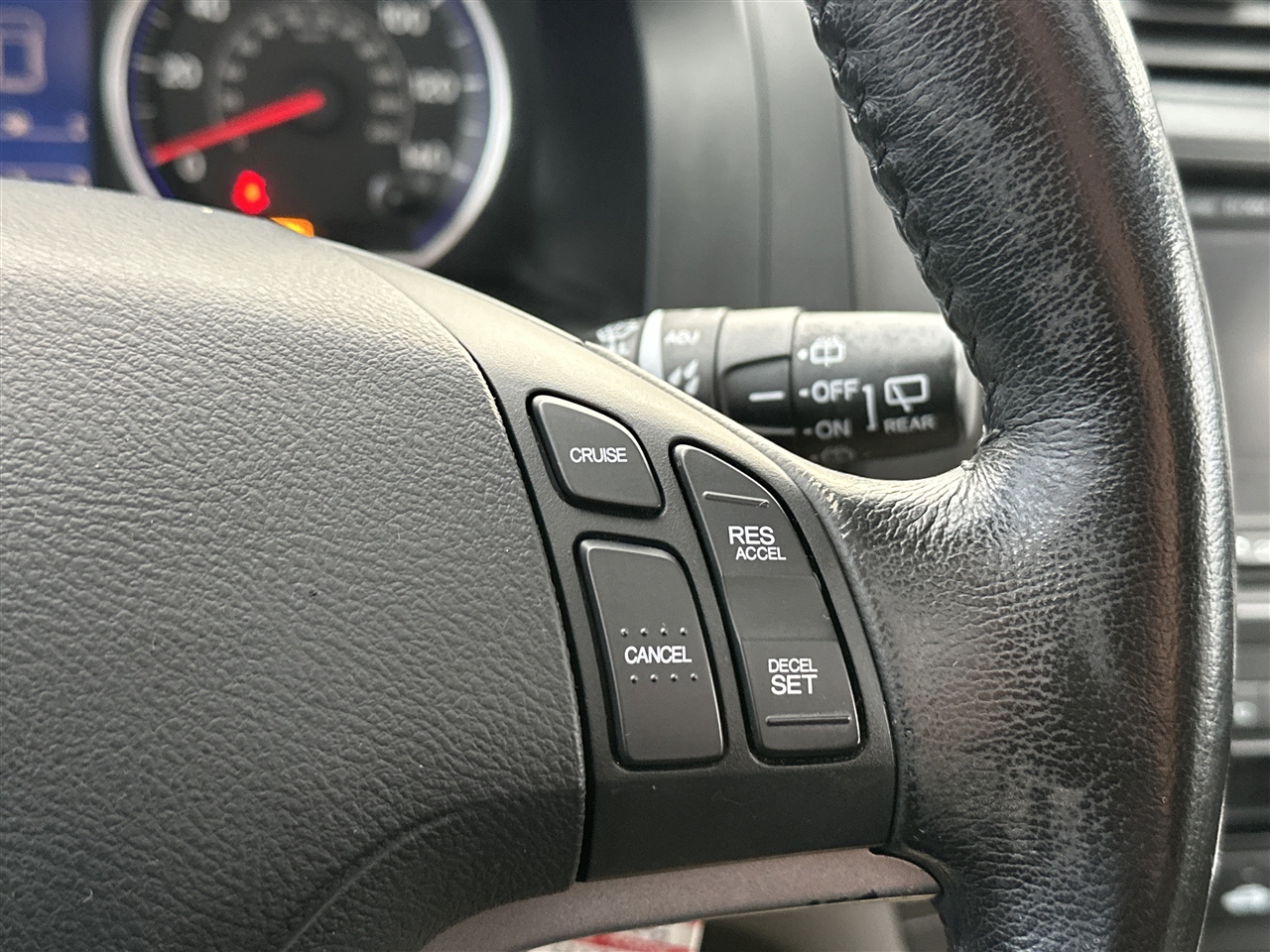 Honda CR-V EX-L 4WD 5-Speed AT 2011