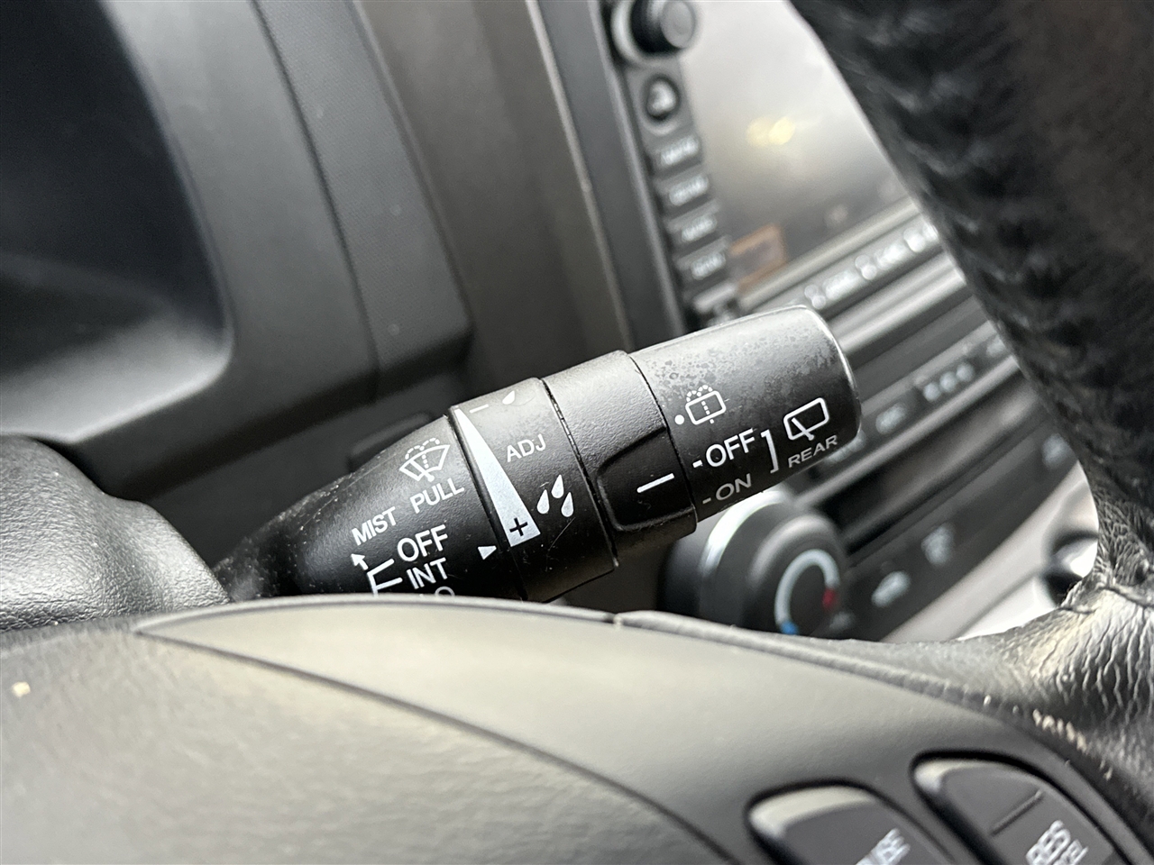 Honda CR-V EX-L 4WD 5-Speed AT 2011