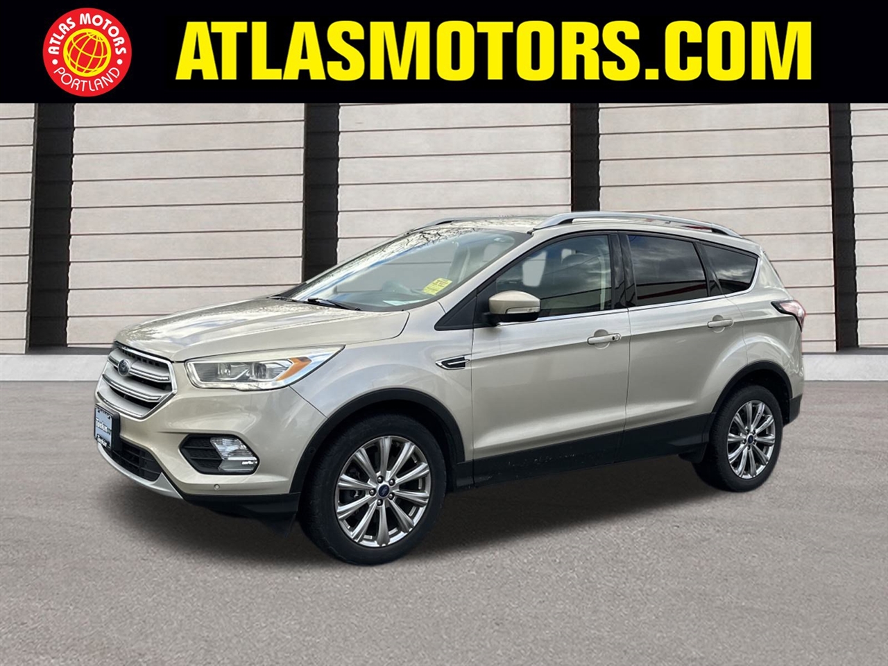 2018 Ford Escape Titanium's photo