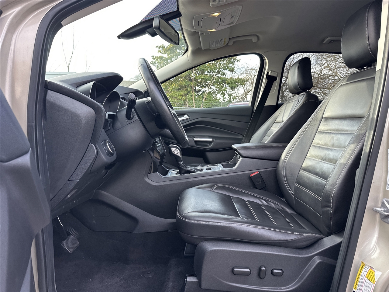 Ford Escape Titanium 4WD 2018