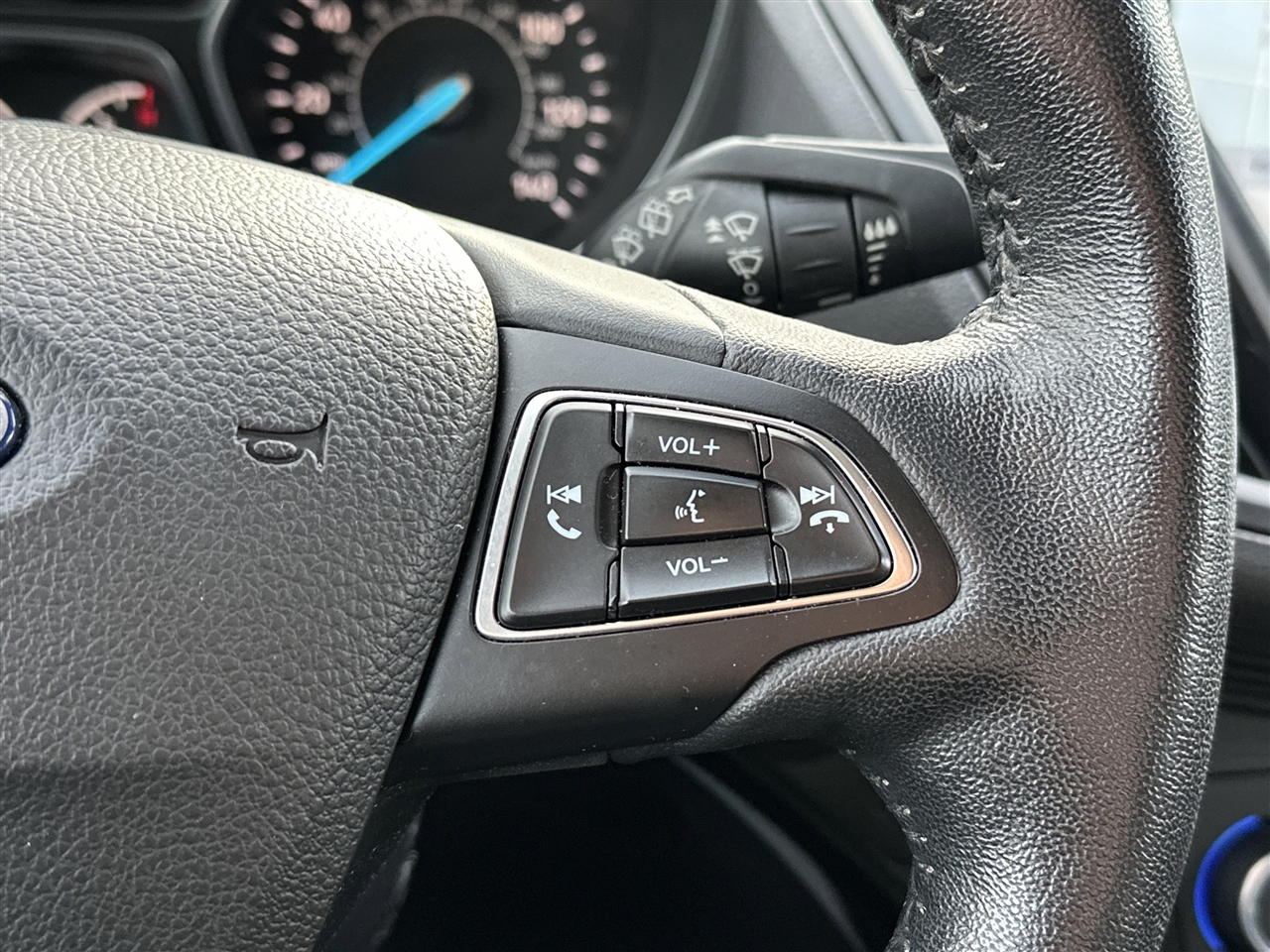 Ford Escape Titanium 4WD 2018