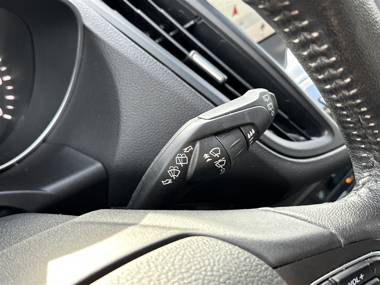 Ford Escape Titanium 4WD 2018