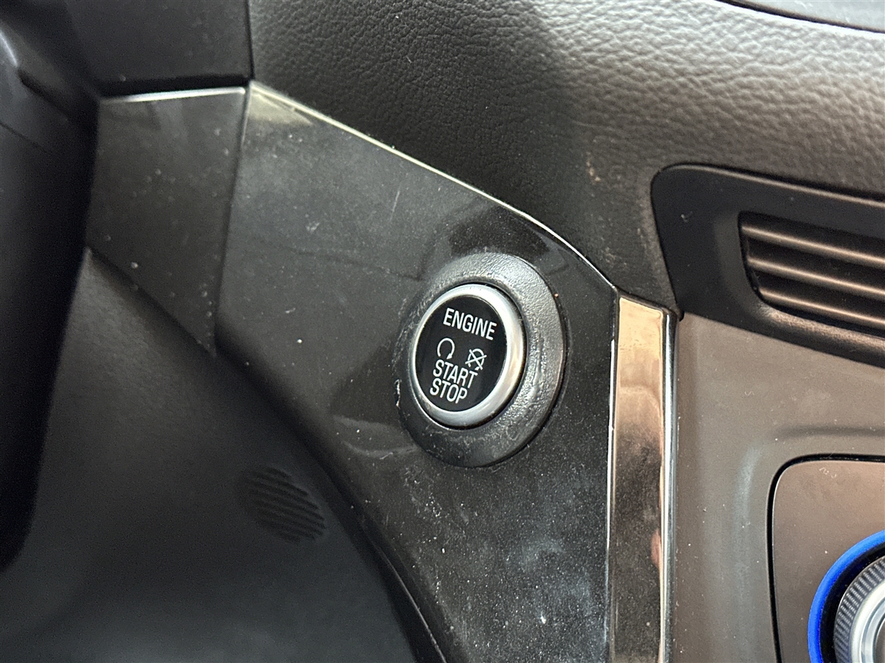 Ford Escape Titanium 4WD 2018