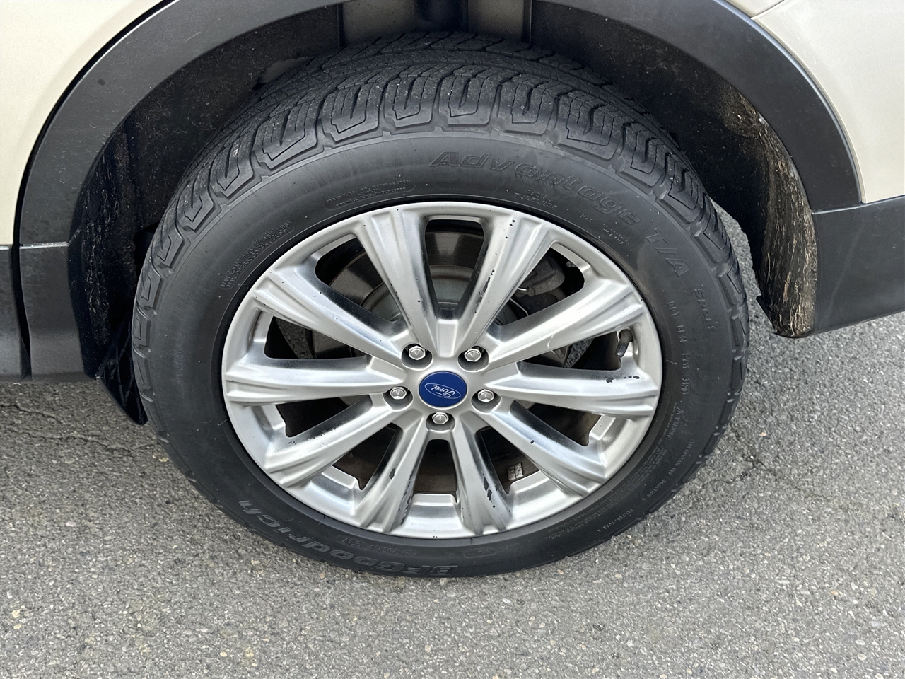 Ford Escape Titanium 4WD 2018