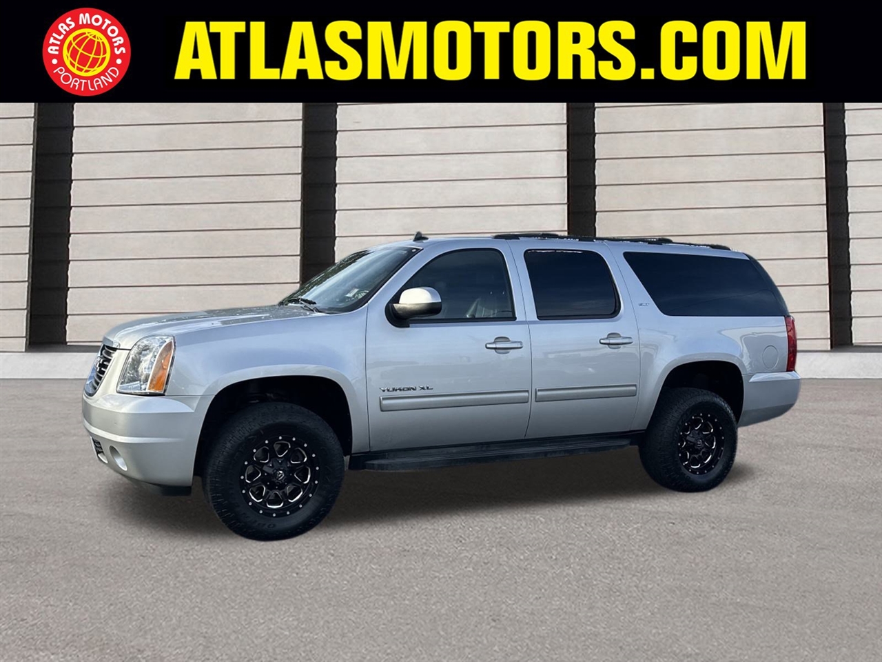 2014 GMC Yukon XL SLT's photo