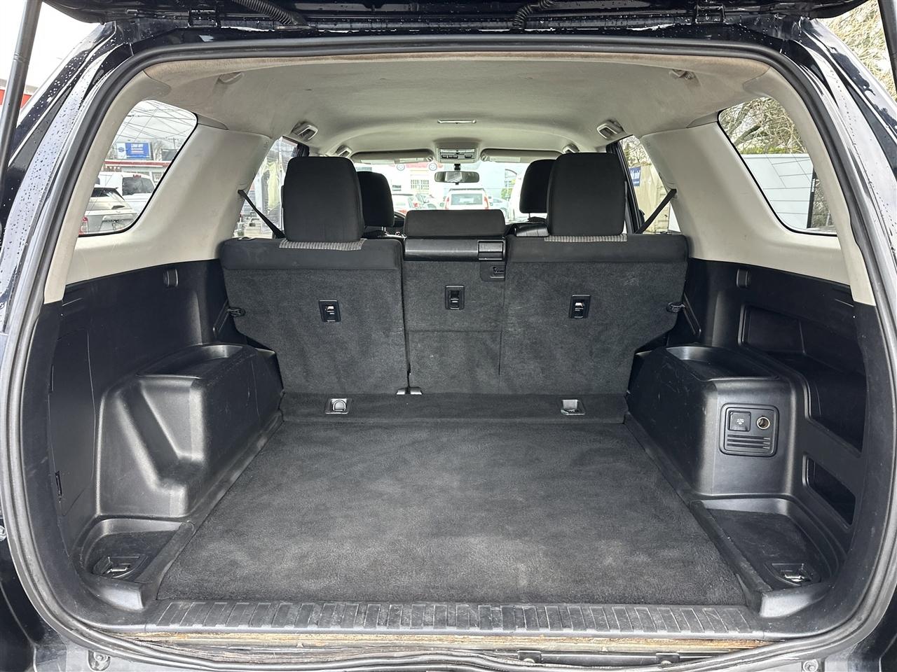 Toyota 4Runner SR5 4WD 2016