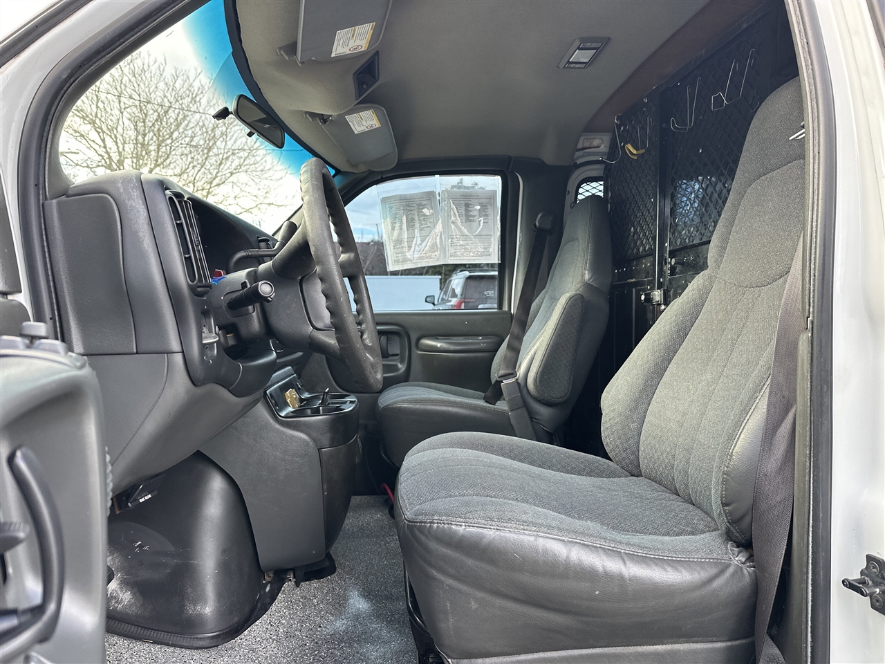 Chevrolet Express 2500 Cargo 2002