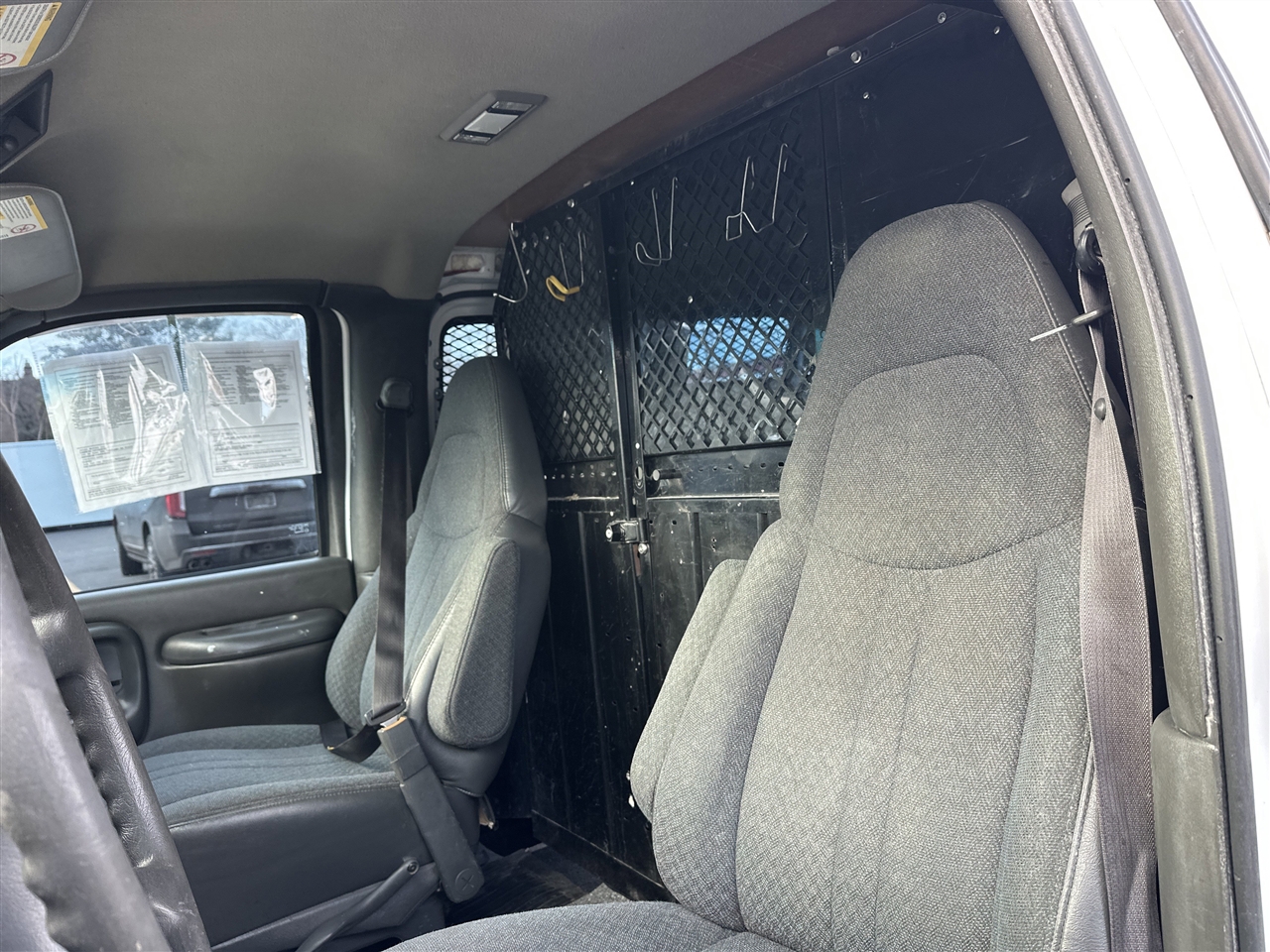 Chevrolet Express 2500 Cargo 2002