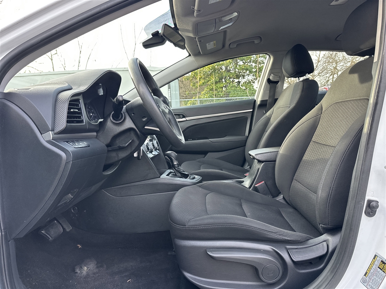 Hyundai Elantra Limited 2019