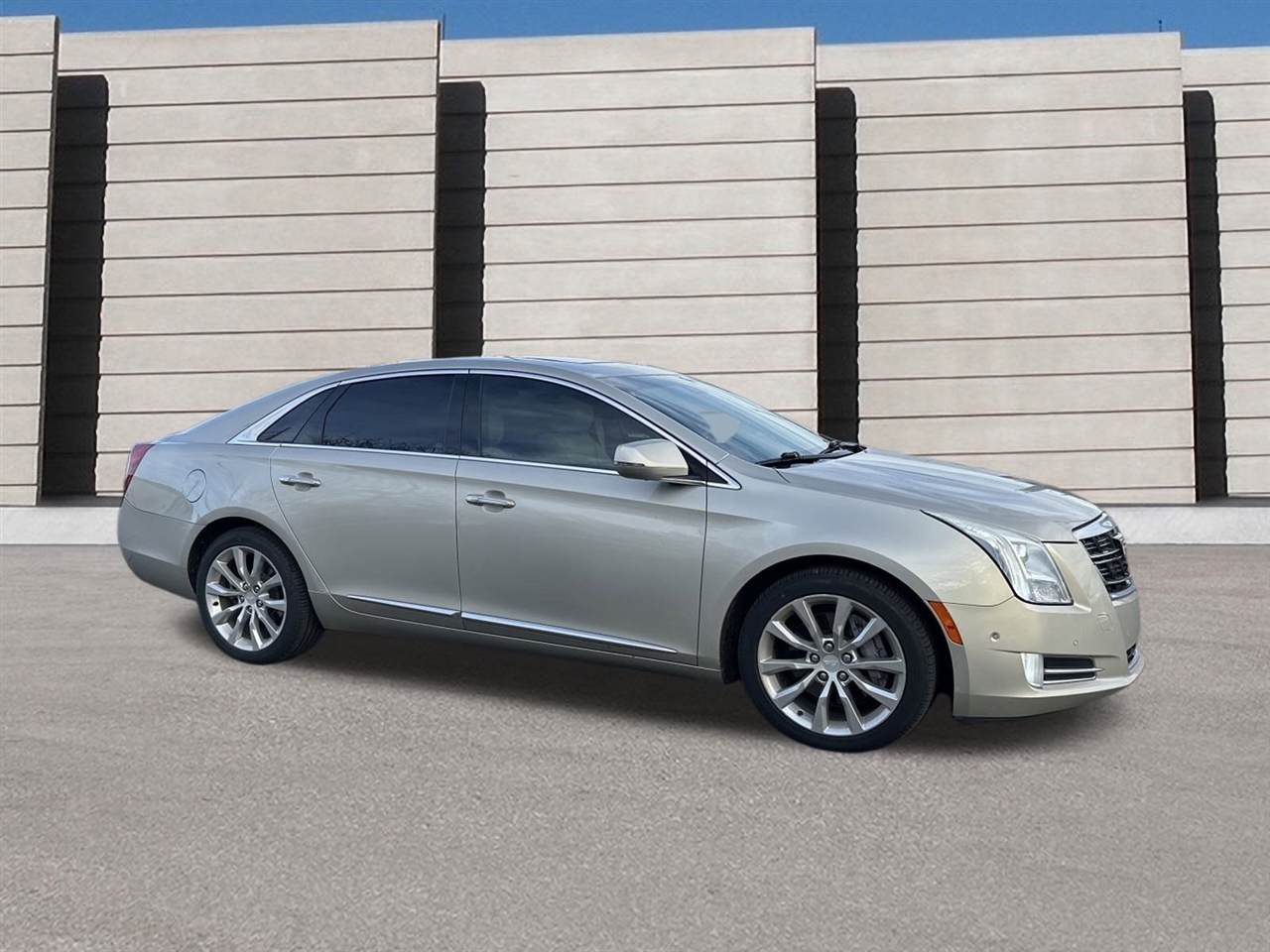 Cadillac XTS  2016