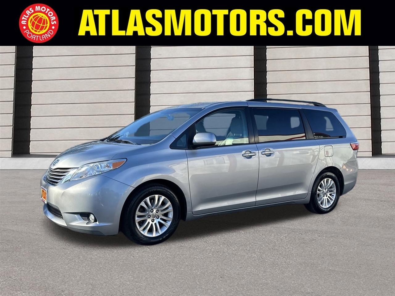 Toyota Sienna XLE FWD 8-Passenger V6 2016