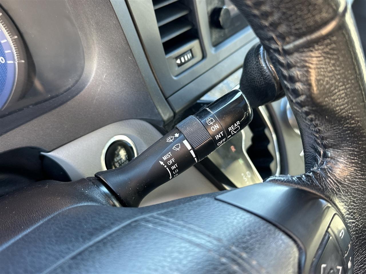 Toyota Sienna XLE FWD 8-Passenger V6 2016