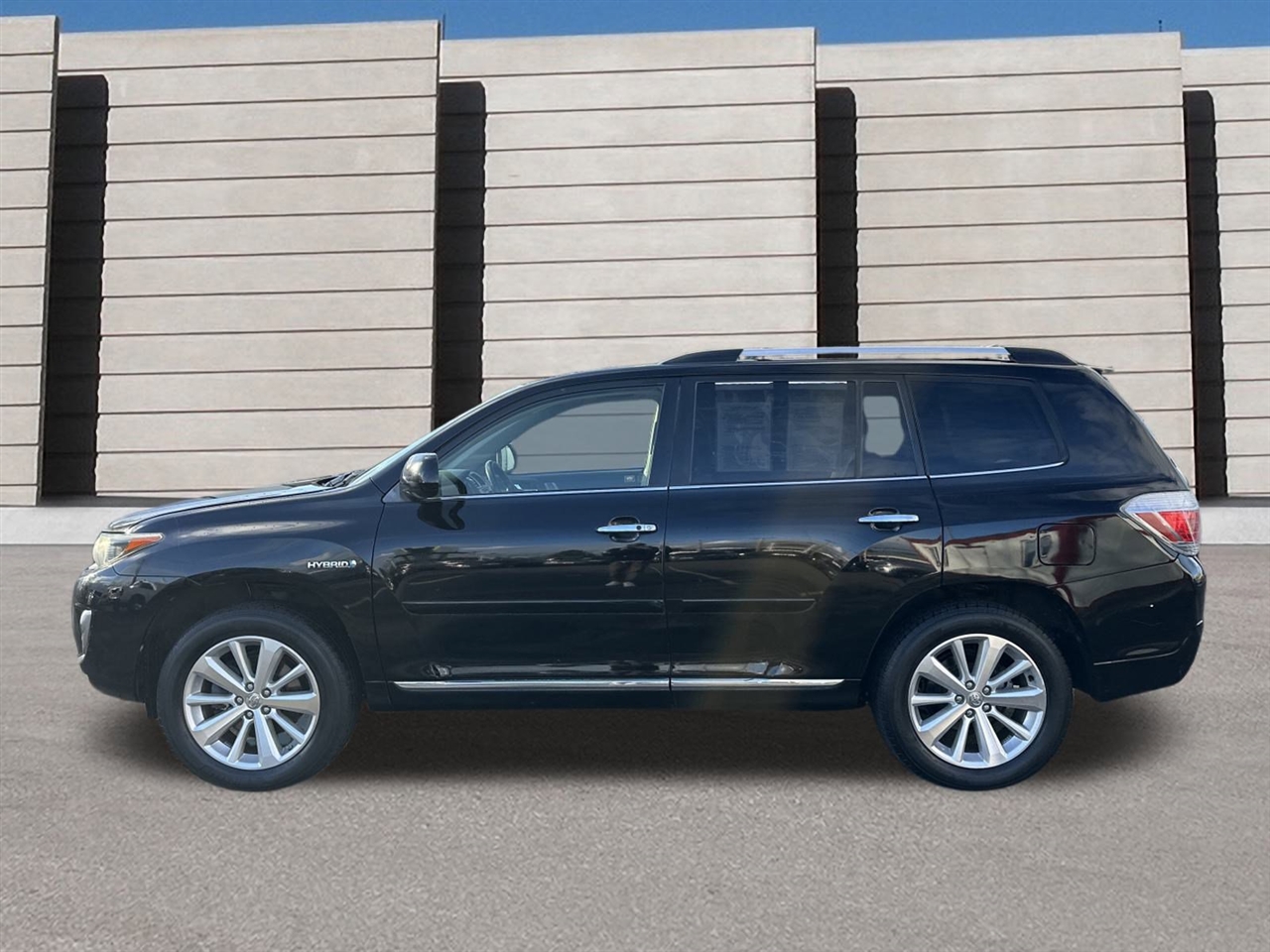Toyota Highlander Hybrid Limited 4WD 2013