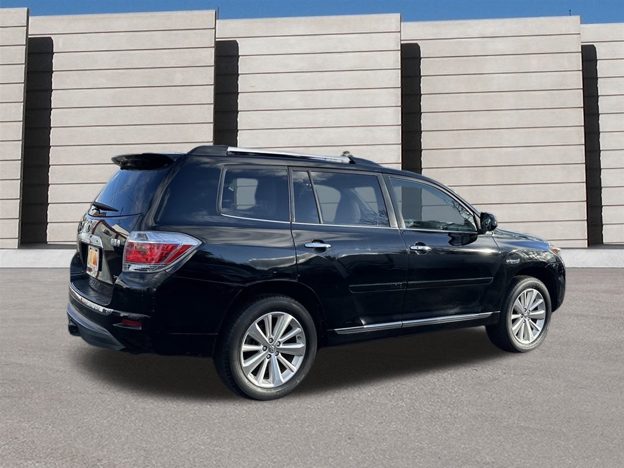 Toyota Highlander Hybrid Limited 4WD 2013