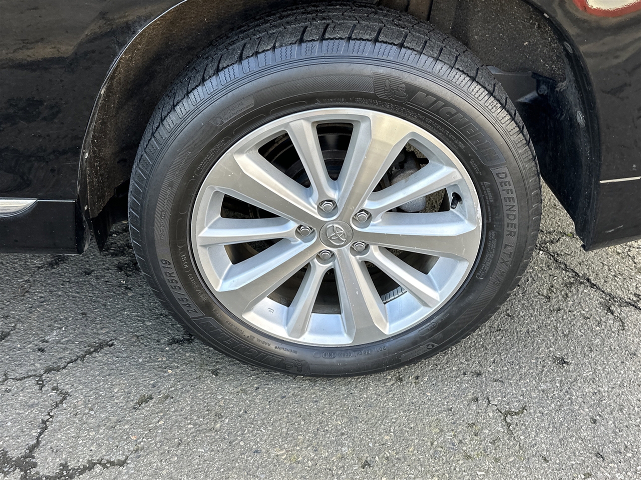 Toyota Highlander Hybrid Limited 4WD 2013