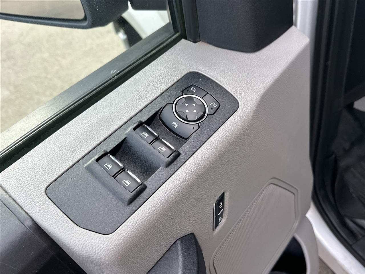 Ford F-150 XL SuperCrew 6.5-ft. Bed 4WD 2019