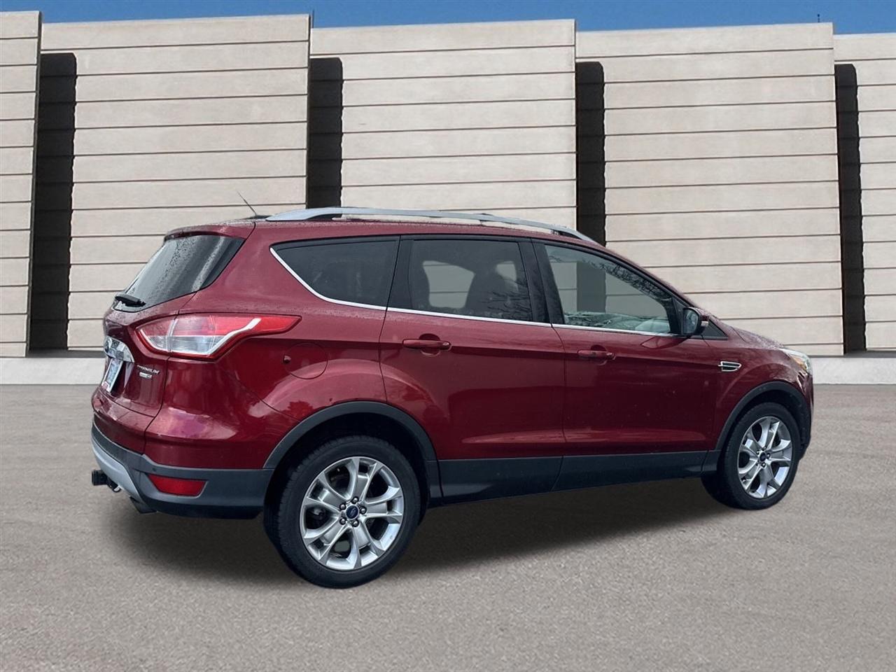 Ford Escape Titanium 4WD 2015
