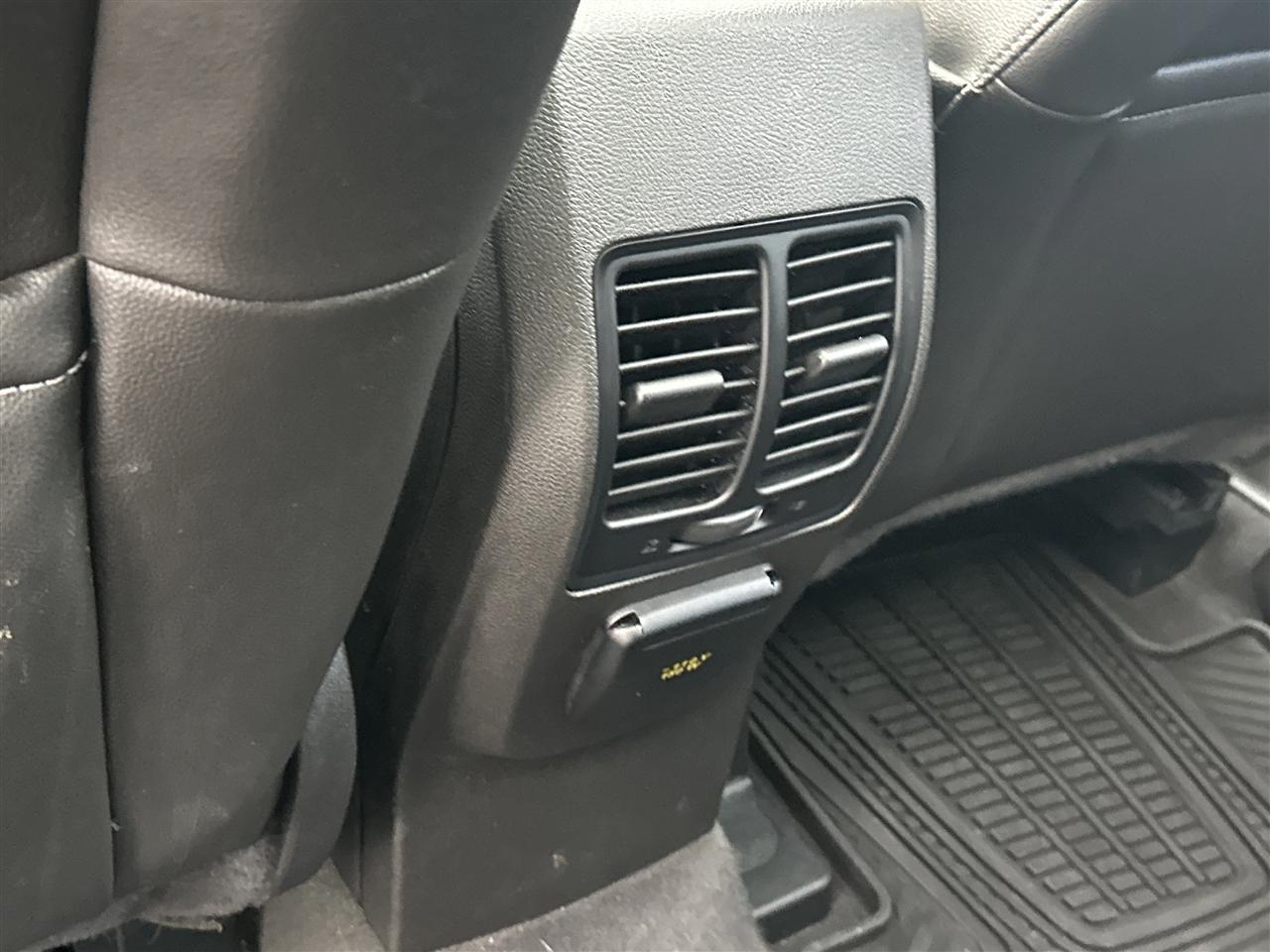 Ford Escape Titanium 4WD 2015