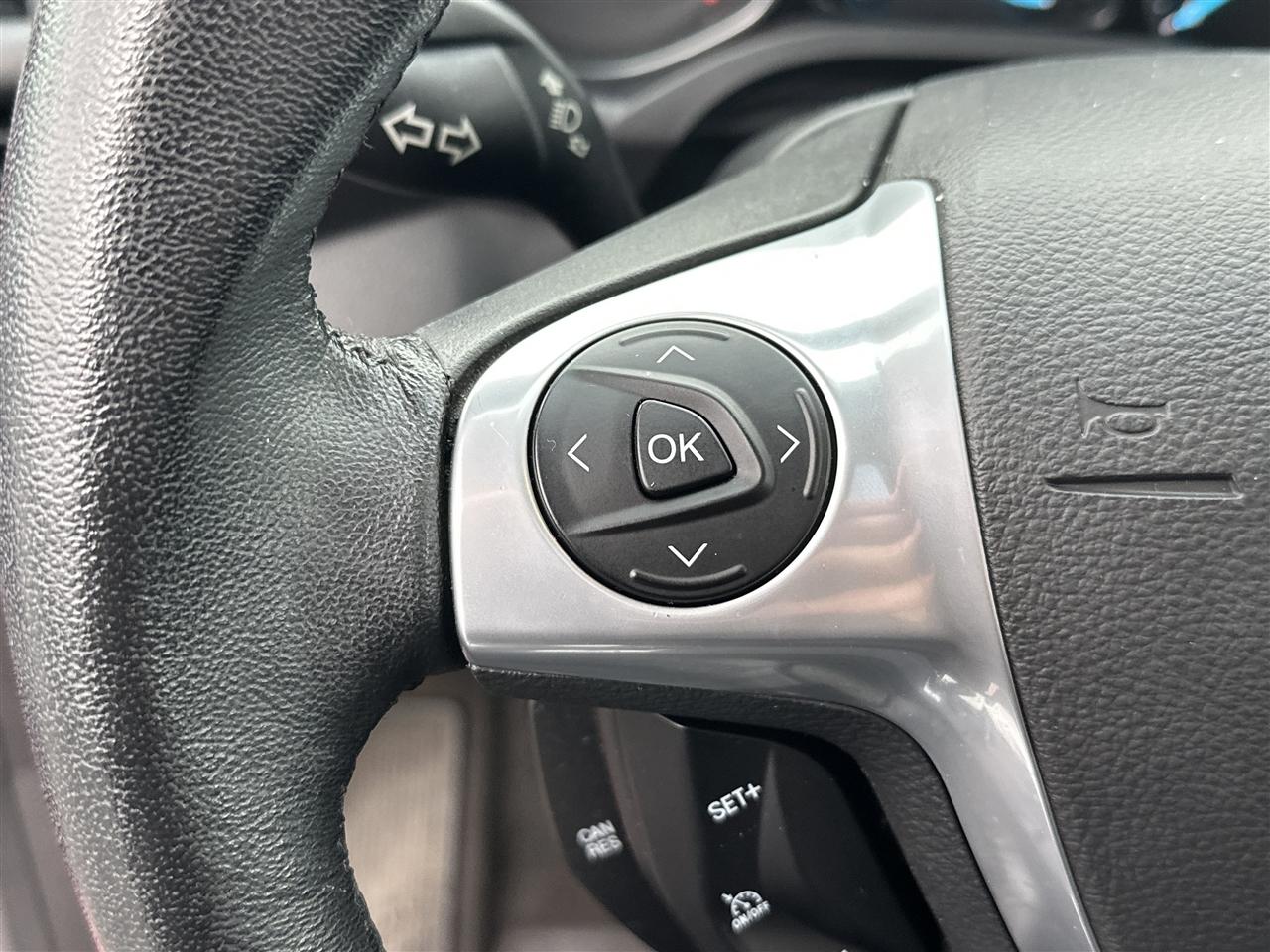 Ford Escape Titanium 4WD 2015