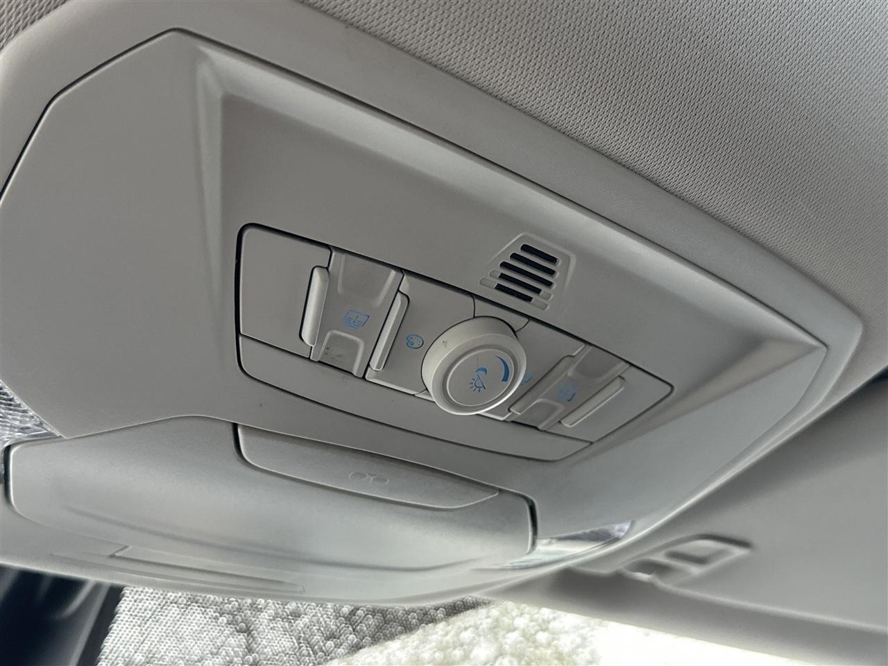 Ford Escape Titanium 4WD 2015