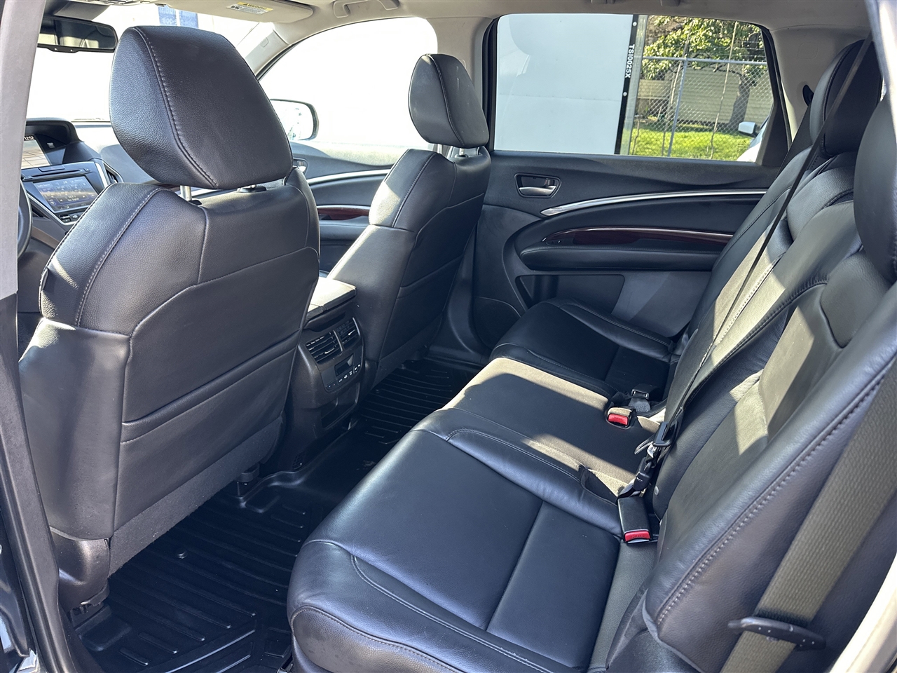 Acura MDX SH-AWD 6-Spd AT w/Tech Package 2015