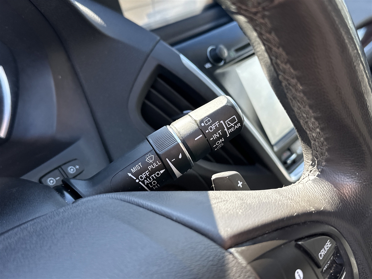 Acura MDX SH-AWD 6-Spd AT w/Tech Package 2015